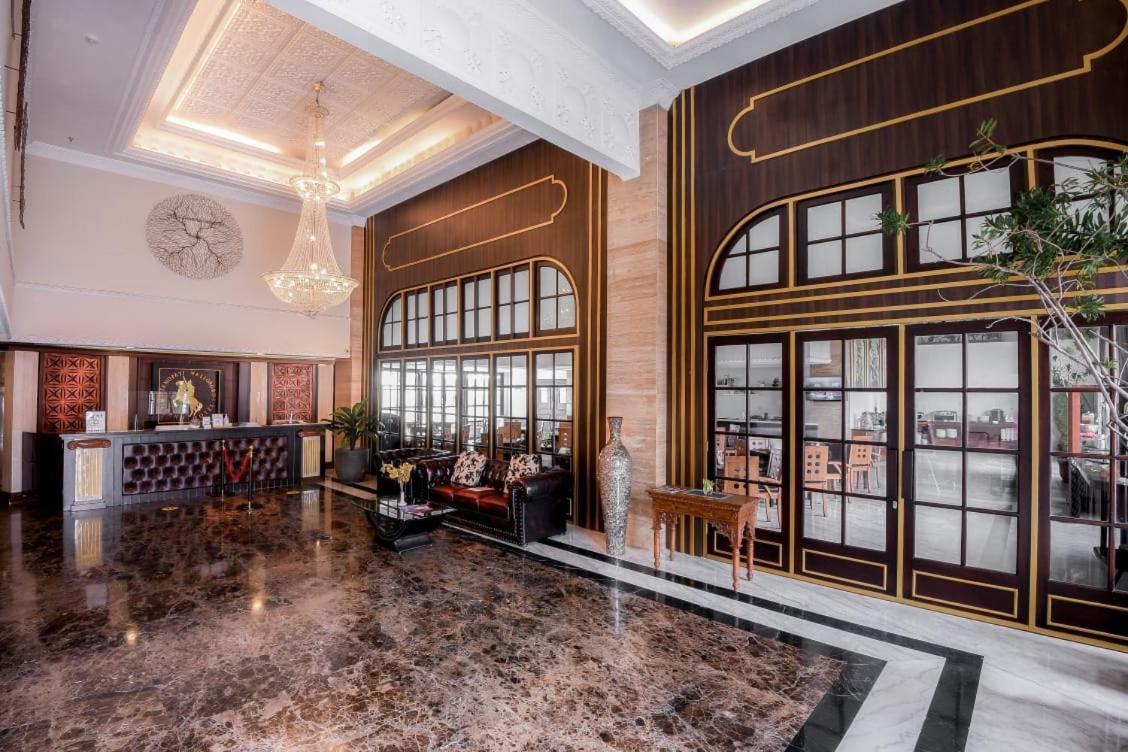 D'Senopati Malioboro Grand Hotel Yogyakarta Exteriér fotografie