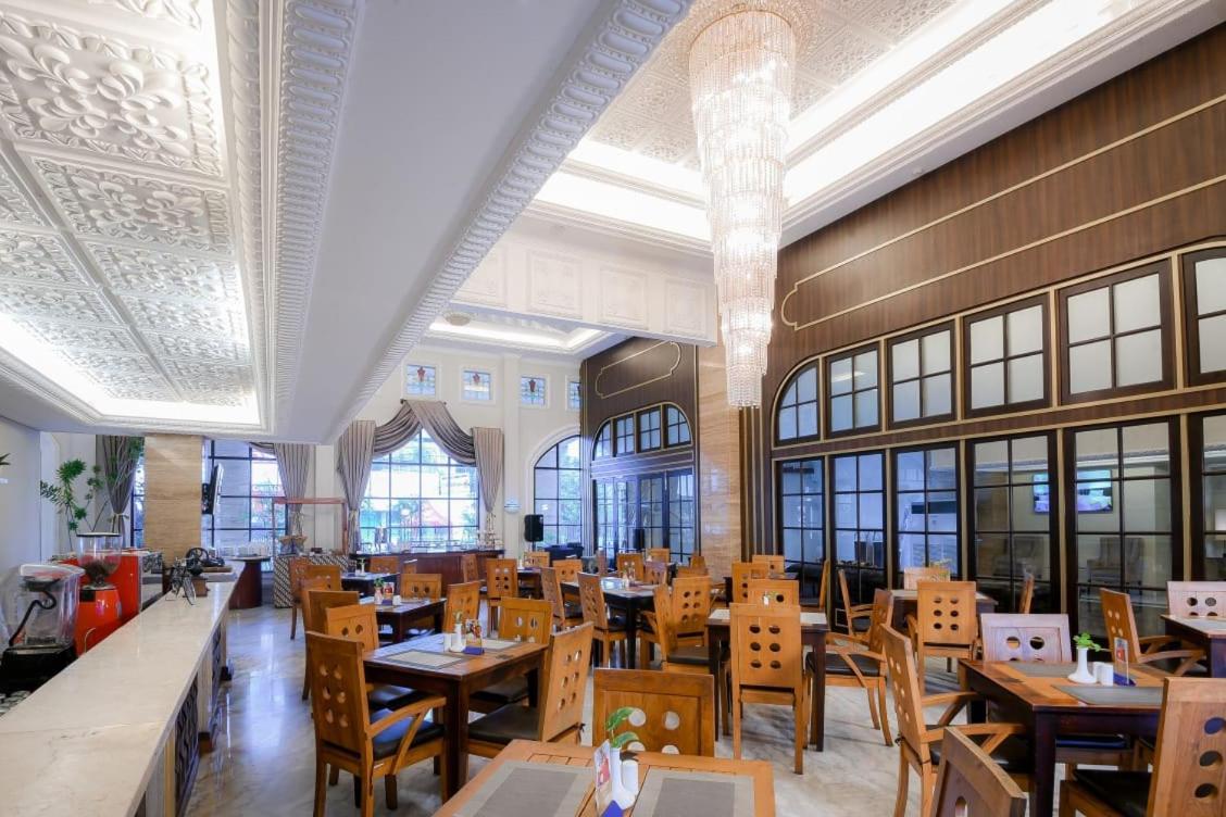 D'Senopati Malioboro Grand Hotel Yogyakarta Exteriér fotografie