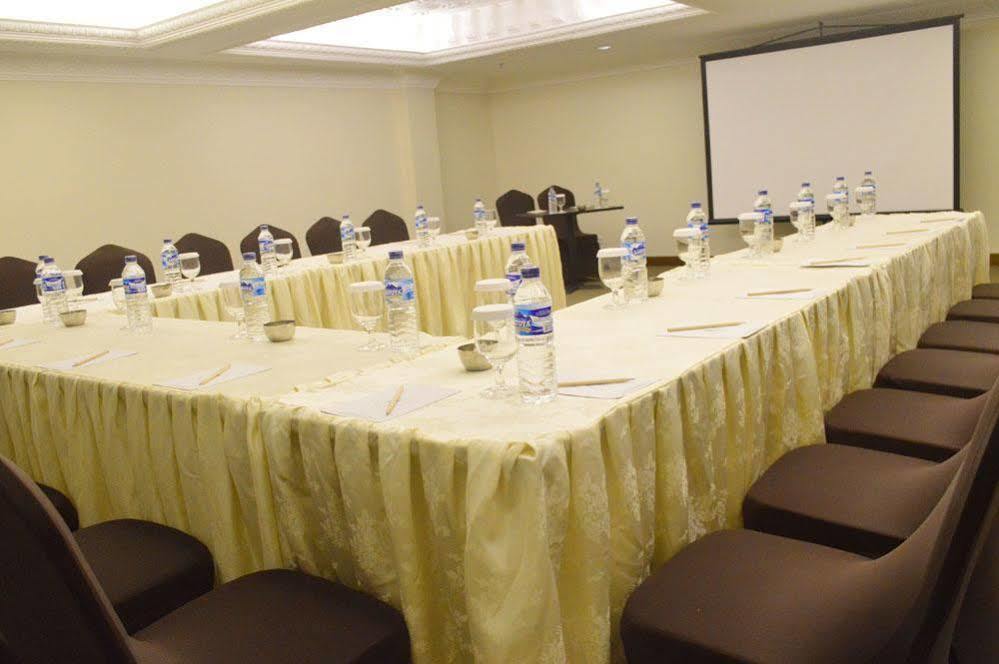 D'Senopati Malioboro Grand Hotel Yogyakarta Exteriér fotografie